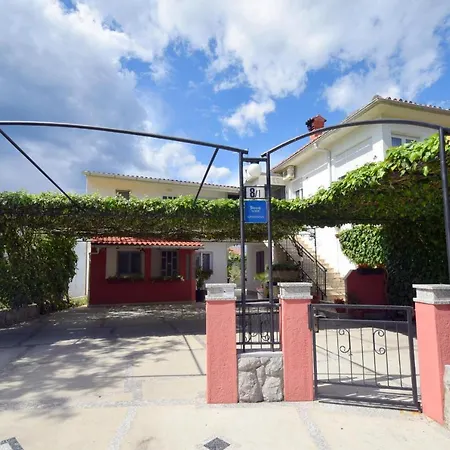 Apartment Tavcar