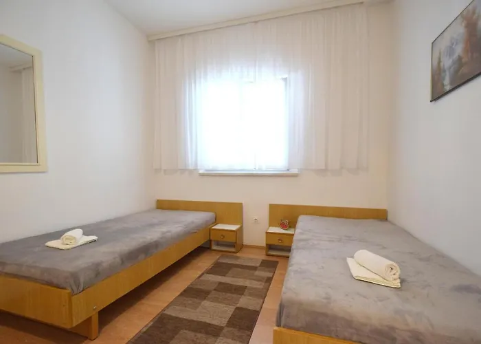Apartamento Tavcar *