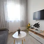 Tavcar Apartamento *